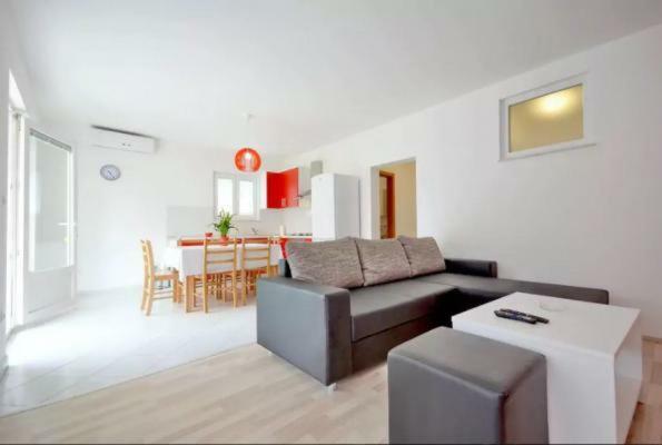 Apartment Simun Podgora Ngoại thất bức ảnh